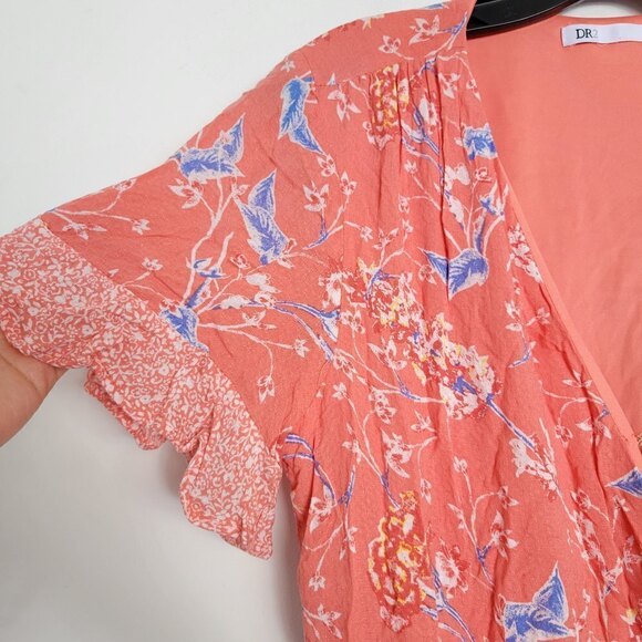 DR2 Coral Pink Floral Faux Wrap Flutter Short Sleeve V Neck Midi Dress Sz Medium - Picture 3 of 12